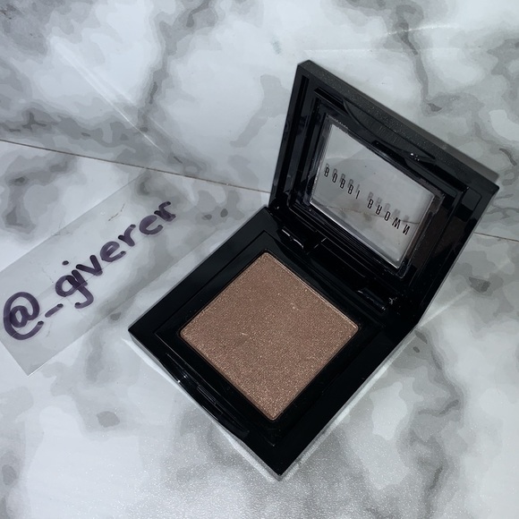COPPER SAND (#22) Shimmer Wash Bobbi Brown Discontinued Eyeshadow - Picture 3 of 13